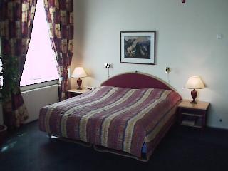 Bondeheimen Room