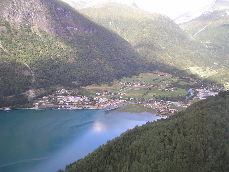 Loen